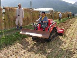 20061016_tractor.jpg